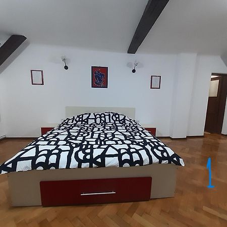 Old Town Studio Braşov Extérieur photo
